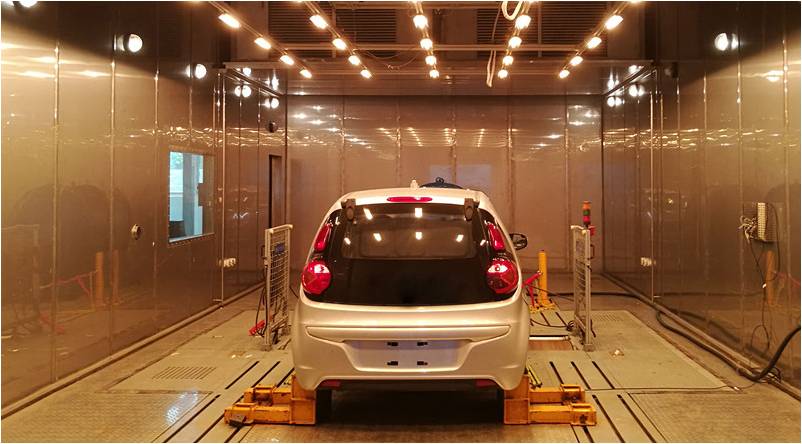 整車太陽輻照模擬系統（高輻照）(圖1)