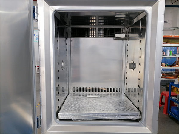 高低溫SSD老化柜的測試應用(圖2) 高低溫SSD老化柜的測試應用(圖2)