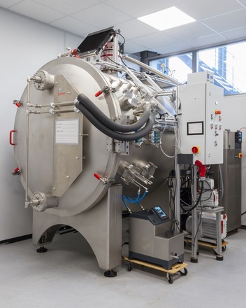 空間熱真空試驗艙在航天器元器件的應用(圖1) 空間熱真空試驗艙在航天器元器件的應用(圖1)