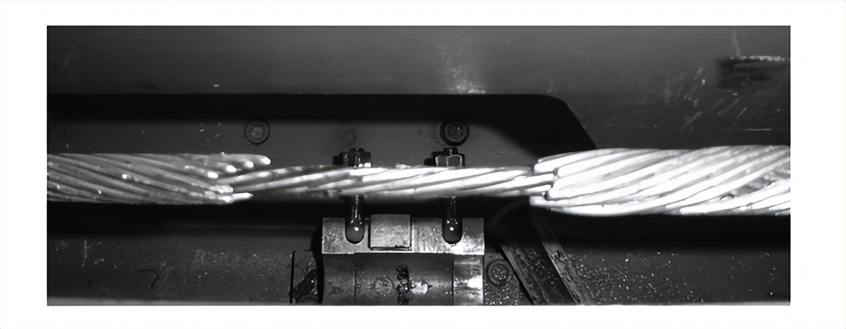 凍雨環境實驗裝置的覆冰安全性能試驗(圖3)